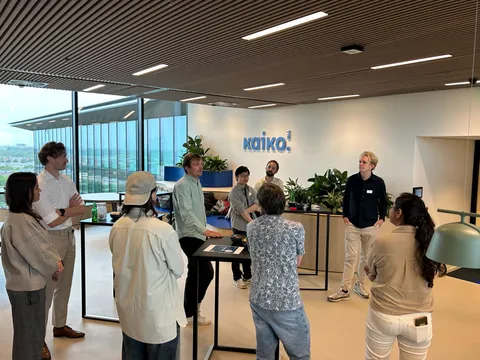 Discussion during the University of Twente alumni Healthcare / MedTech meetup at kaiko.ai in Amsterdam